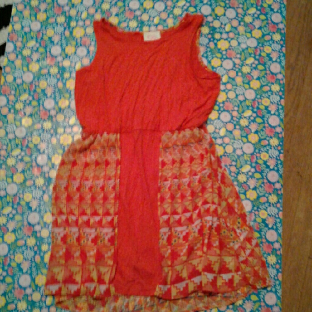 Girl's dress